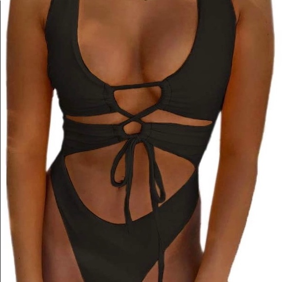 Thong monokini one piece - Picture 3 of 4
